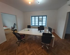 Bureau à louer dans Cluj-napoca, zone Andrei Muresanu