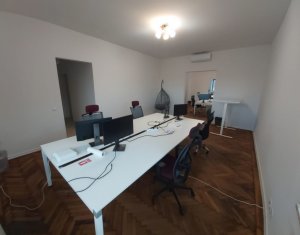 Bureau à louer dans Cluj-napoca, zone Andrei Muresanu