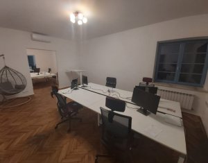 Bureau à louer dans Cluj-napoca, zone Andrei Muresanu