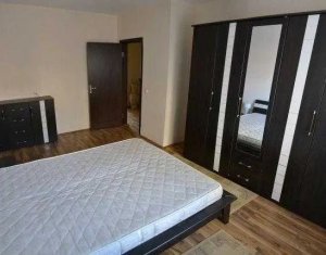 Maison 4 chambres à louer dans Cluj-napoca, zone Manastur