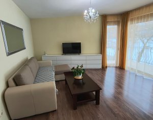 Apartament de inchiriat cu 3 camere, conditii de lux, langa Iulius Mall