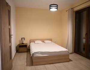 Apartment 4 rooms for rent in Cluj-napoca, zone Manastur