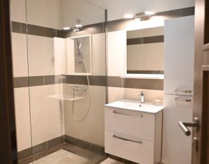 Appartement 4 chambres à louer dans Cluj-napoca, zone Manastur