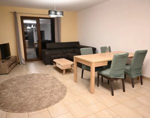 Appartement 4 chambres à louer dans Cluj-napoca, zone Manastur