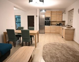 Appartement 4 chambres à louer dans Cluj-napoca, zone Manastur