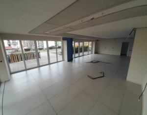 Spatiu comercial 86mp, pozitie excelenta str. Soporului - Gheorgheni