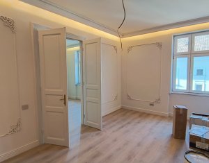 Office for rent in Cluj-napoca, zone Centru