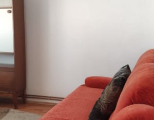 Apartament 2 camere, decomandat, zona Mc`Donalds, la terenuri, manastur