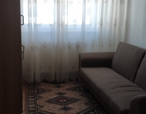 Apartament 2 camere, decomandat, zona Mc`Donalds, la terenuri, manastur