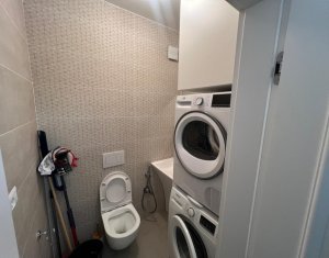 Apartament modern de inchiriat, 2 bai, terasa si parcare subterana